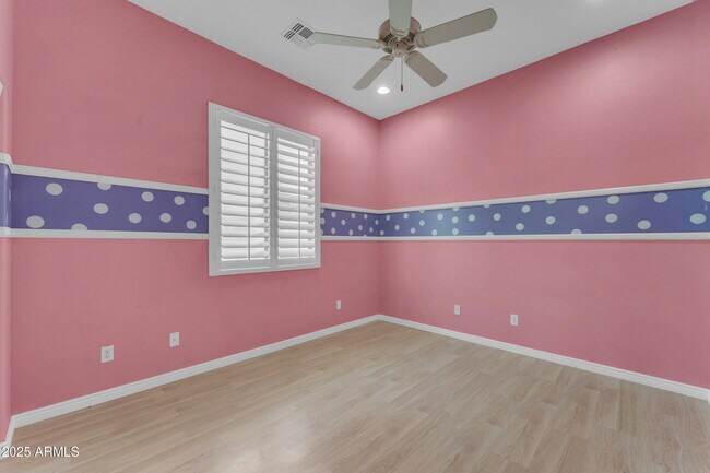 Building Photo - 7913 N 88th Ln