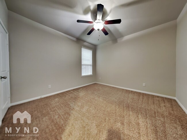 Building Photo - 14010 S Wind Cave Ct