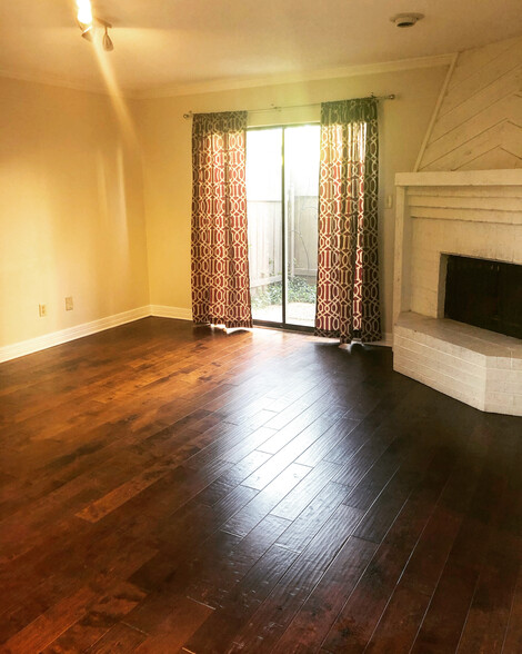 Wood Floors throuout - 3100 Fairfield Ave