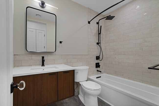 Building Photo - 26 1st Pl