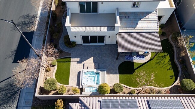 Building Photo - 3372 Dalmore St