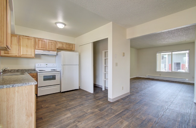 Building Photo - 3102 Harney St