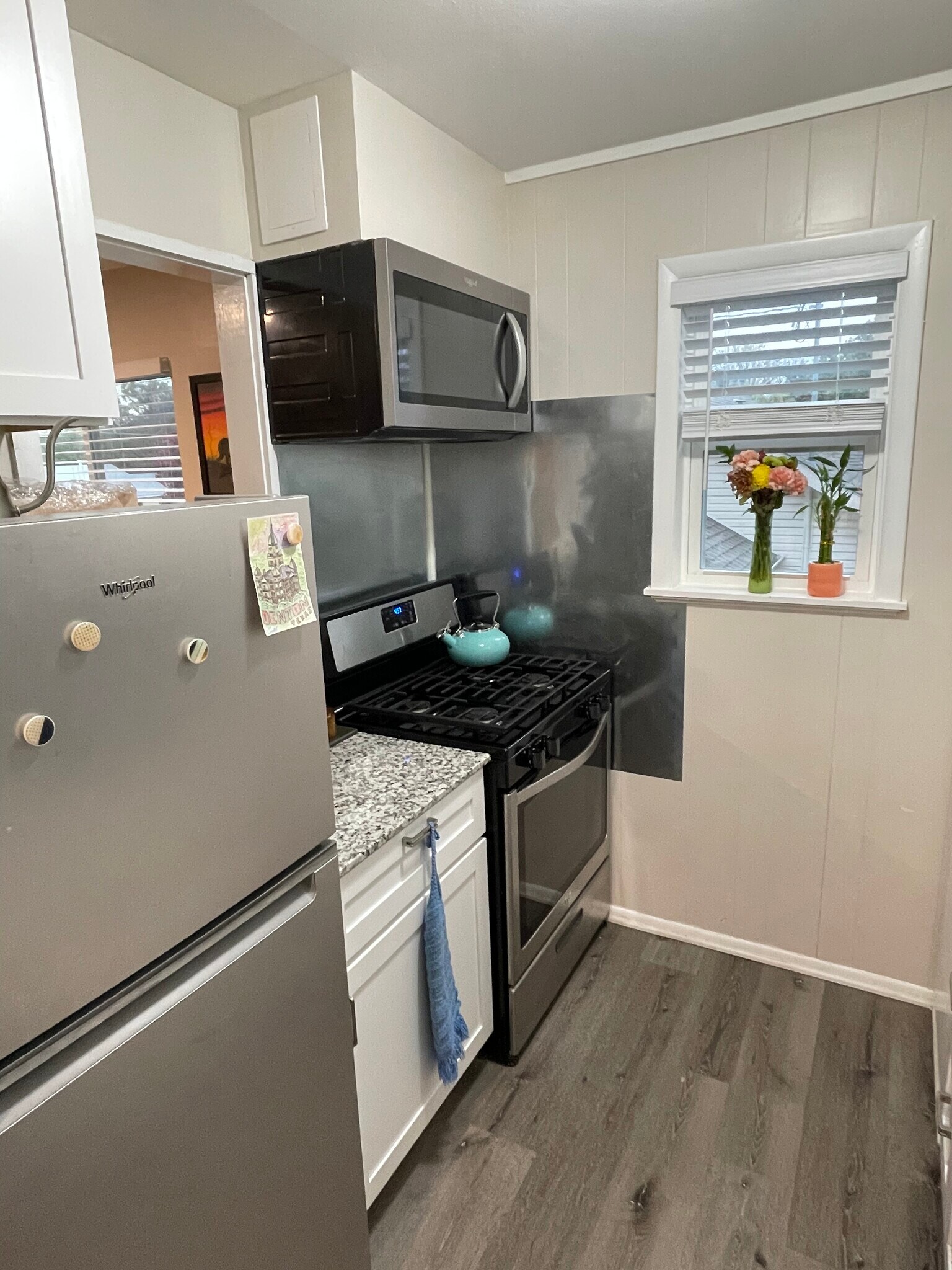 kitchen - 312 Jagoe St