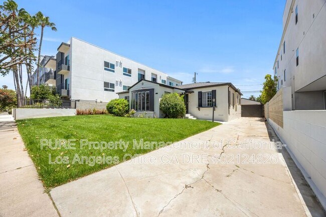 Building Photo - 1534 S Hayworth Ave