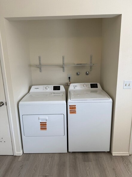 Building Photo - 6014 S Prince St