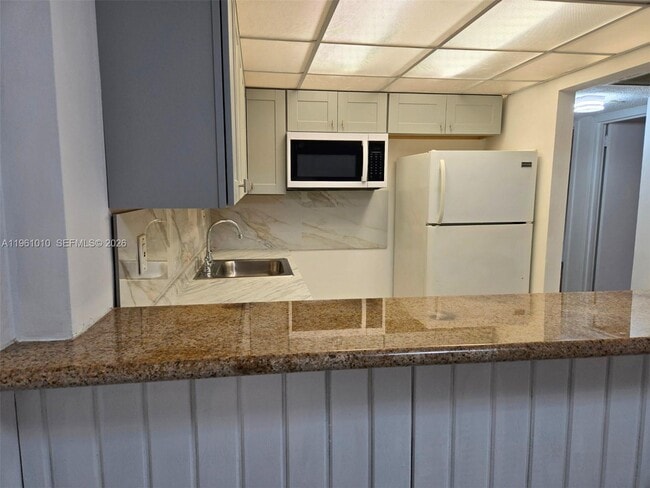 Building Photo - 5921 Washington St