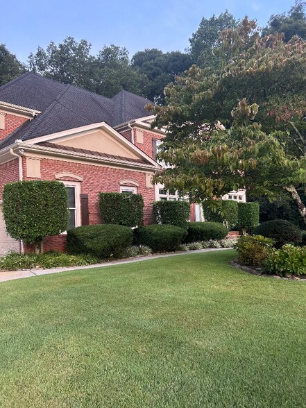 Building Photo - 3410 Kates Way