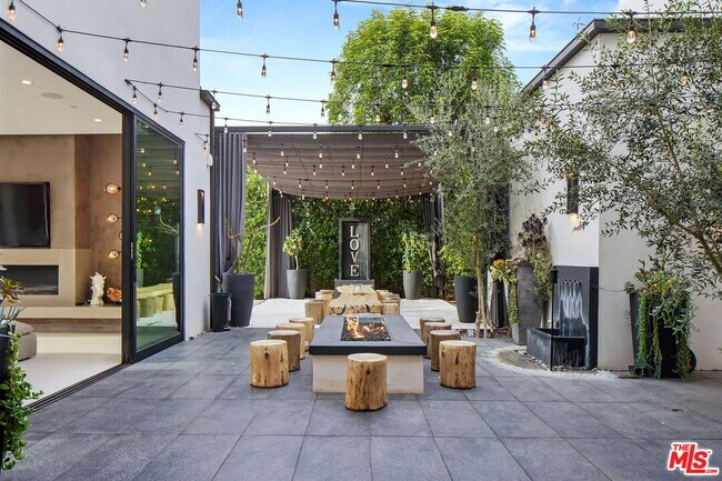 Building Photo - 6029 Melvin Ave