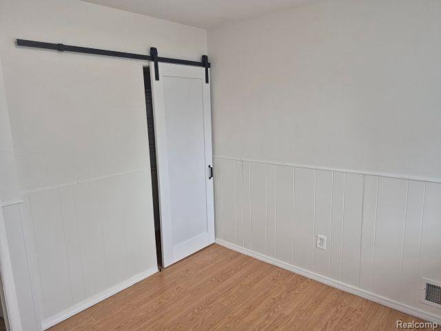 Building Photo - 41740 Aspen Dr