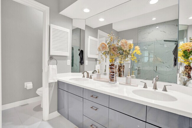 Building Photo - 8522 Belfry Pl