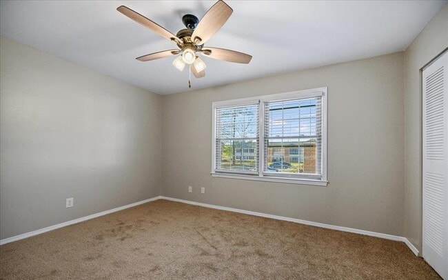 Building Photo - 731 Coventry Ln