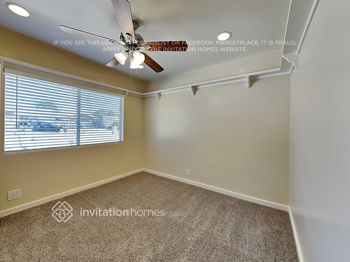 Building Photo - 1089 Camino Flores