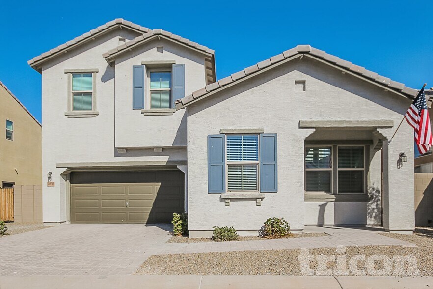 Primary Photo - 2630 E Danbury Rd