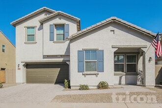 Building Photo - 2630 E Danbury Rd