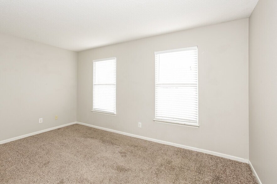 Building Photo - 6906 W Dover Pl