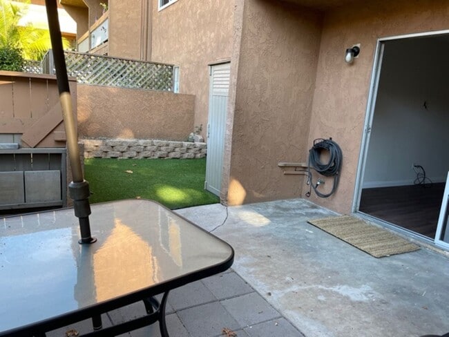 Building Photo - 6600 Warner Ave