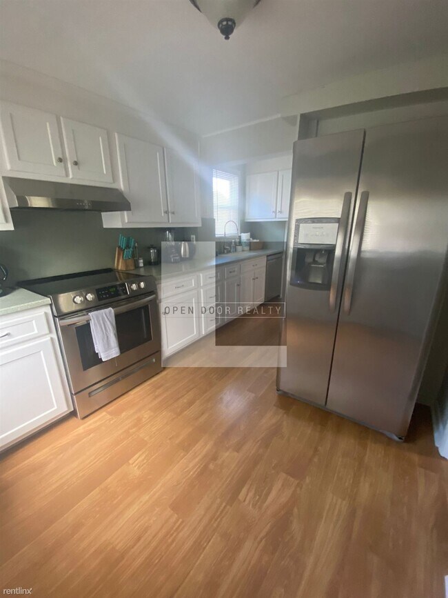 Building Photo - 3 br, 2.5 bath House - 46 Morris Ave