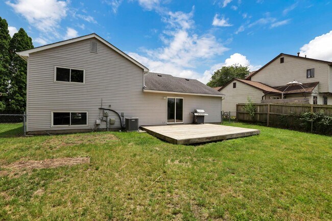 Building Photo - 1683 Ringfield Dr