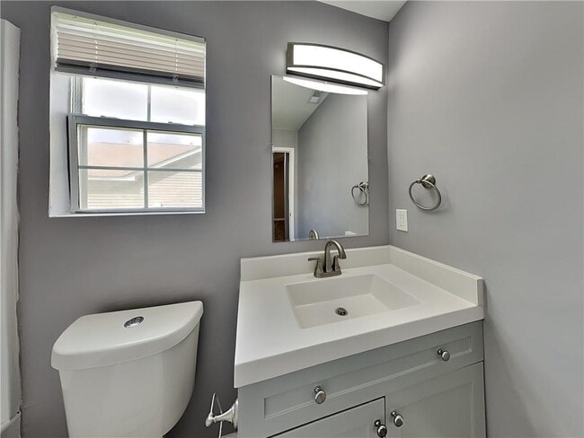 Building Photo - 447 Bald Eagle Way