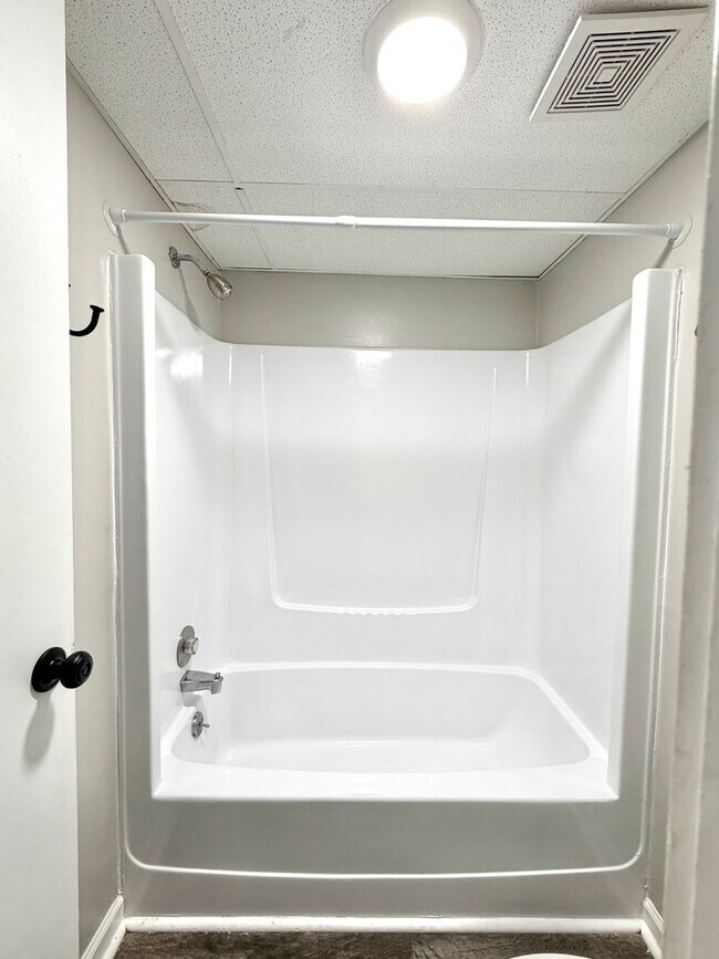 Building Photo - 136 Jack Miller Blvd