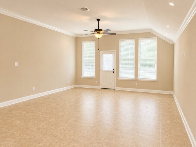 Building Photo - 24623 Ballad Dr