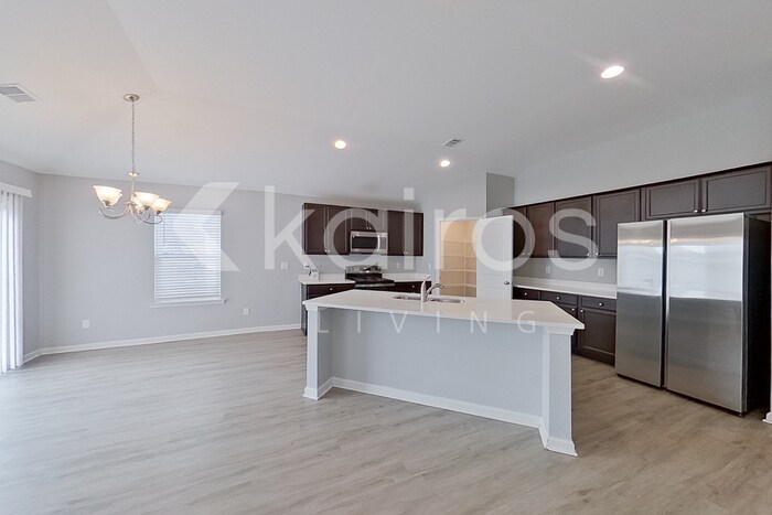 Building Photo - 18 Carrollton Dr