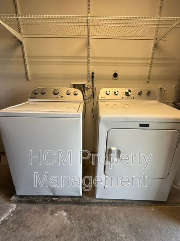 Building Photo - 3328 Paseo Halcon