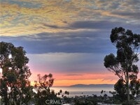 Building Photo - 104 Avenida Caballeros