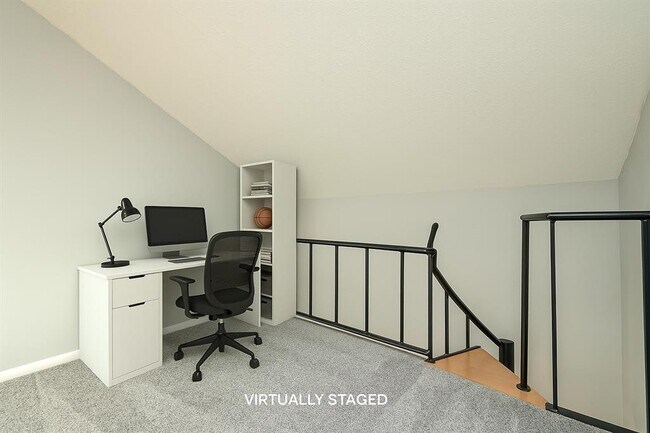 Building Photo - 48 Artesia