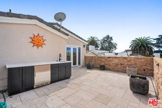 Building Photo - 707 Jasmine Ave