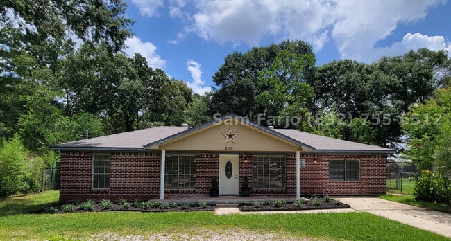Building Photo - 2100 Hill Top Ct