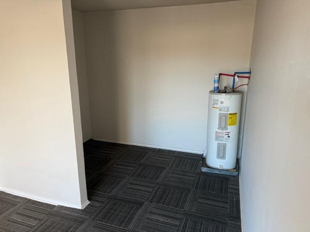 Building Photo - 1453 Mineral Wells Hwy