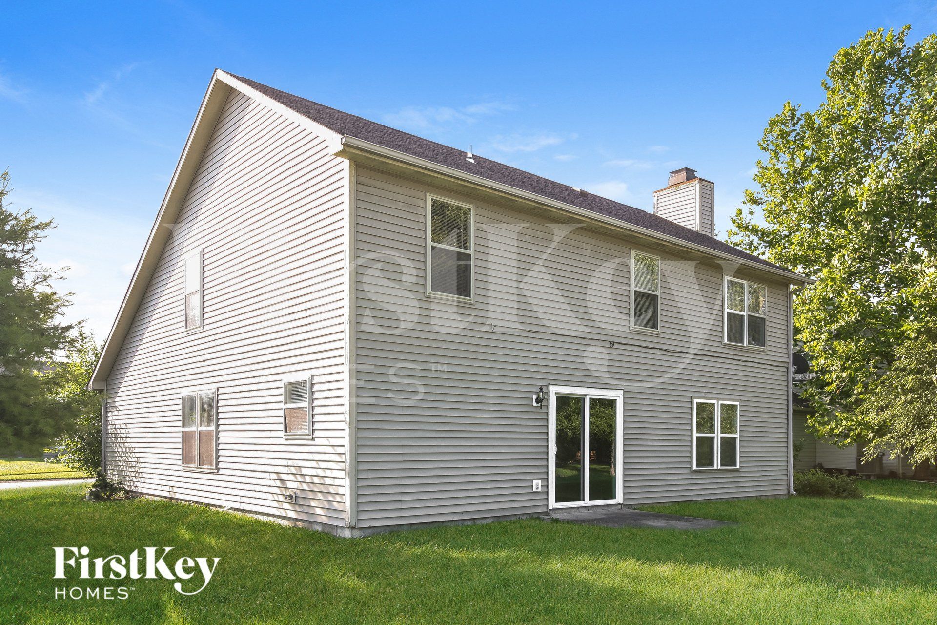 Building Photo - 6560 Hollingsworth Dr