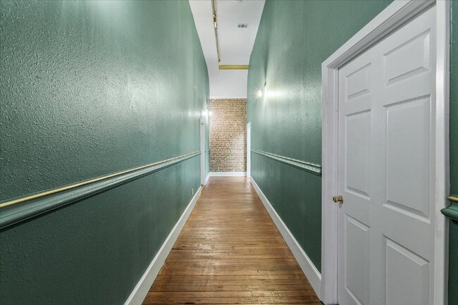 Building Photo - 2111 Postoffice St