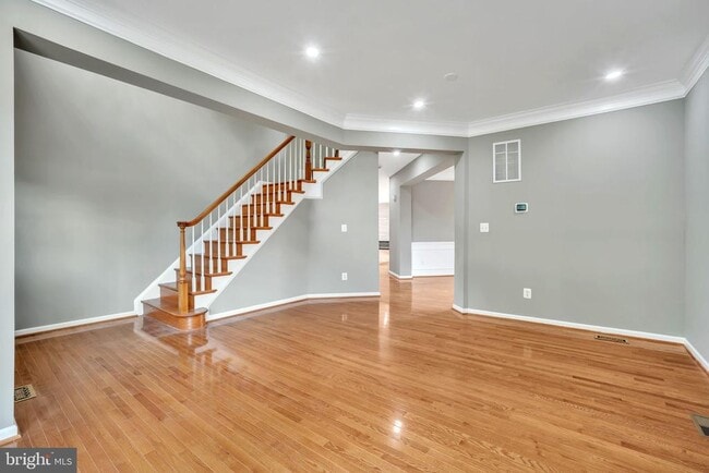 Building Photo - 20195 Hidden Creek Ct