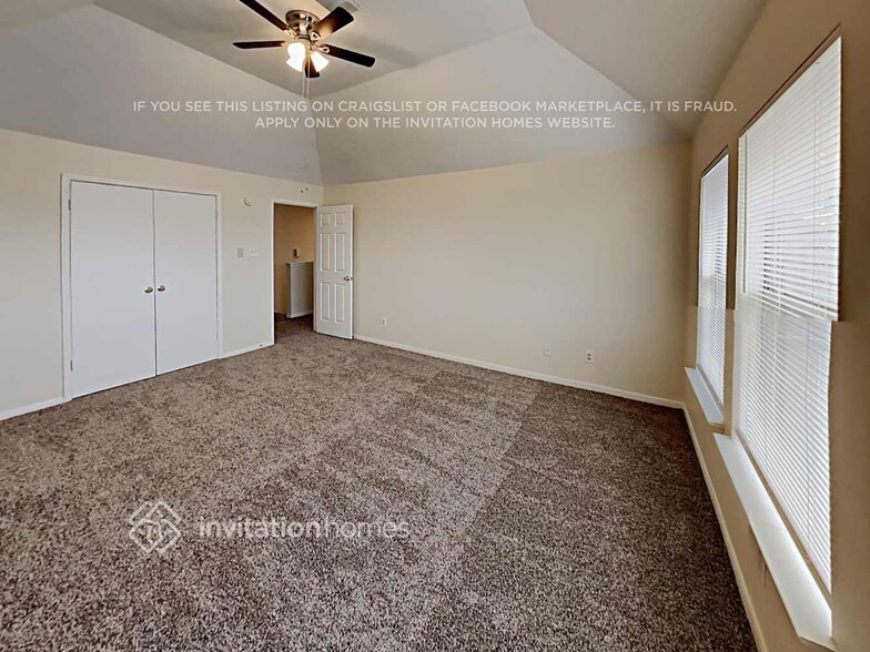 Building Photo - 17515 Glenmark Dr
