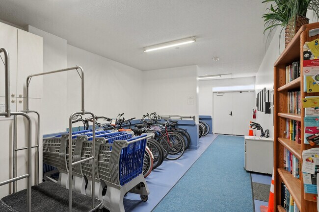 Building Photo - 2800 N Hwy A1A