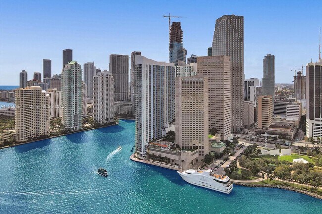 Building Photo - 335 S Biscayne Blvd