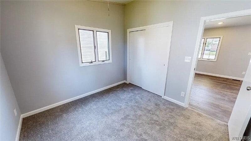 Building Photo - 222 Dupont Ave