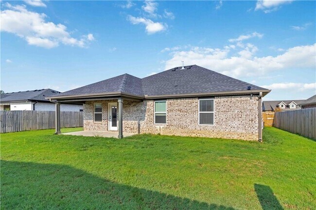 Building Photo - 9 E Loveland Loop