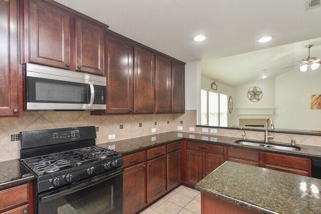 Building Photo - 18302 Mable Pond Ln