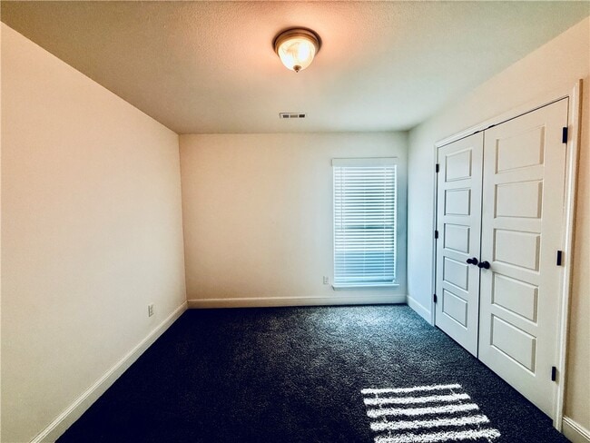 Building Photo - 424 NW 59th Ave