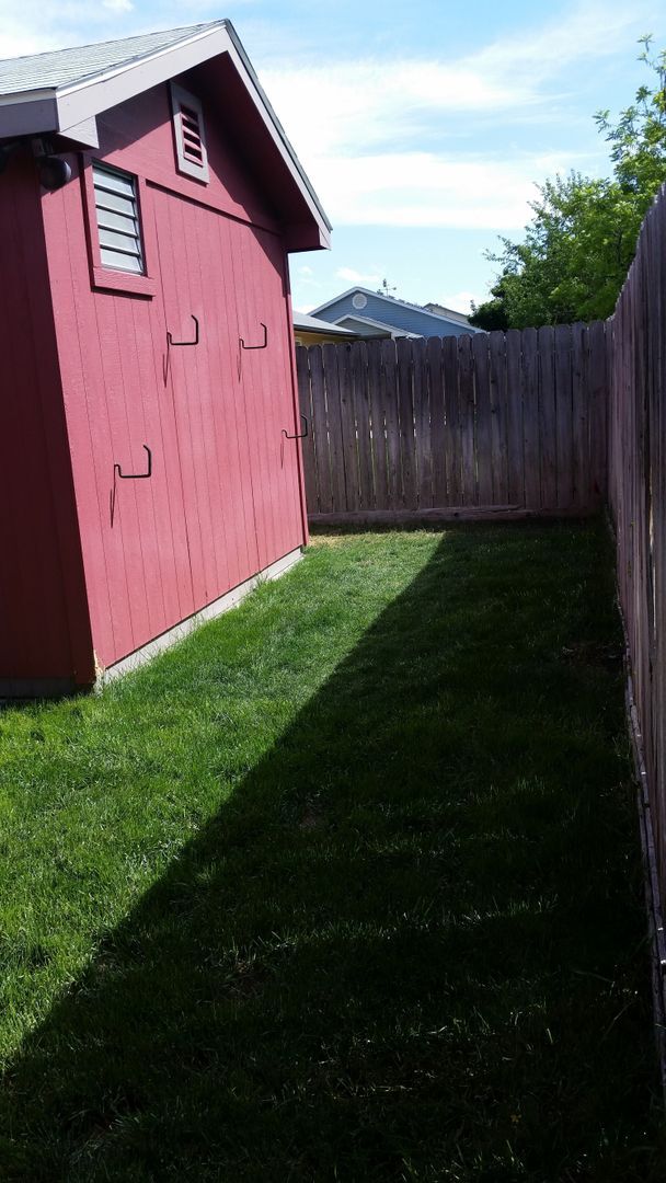 Building Photo - Beautiful Home with Hobby Shop and RV PARKING