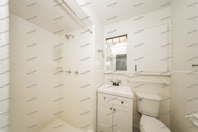 Building Photo - 224 NW 82nd St