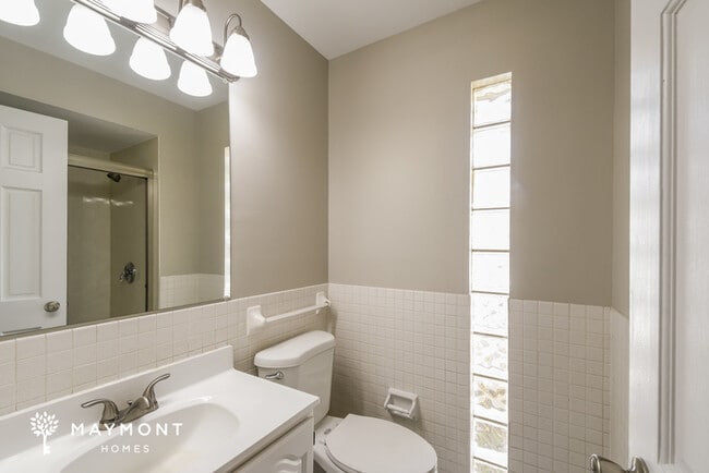 Building Photo - 3665 Seville Dr