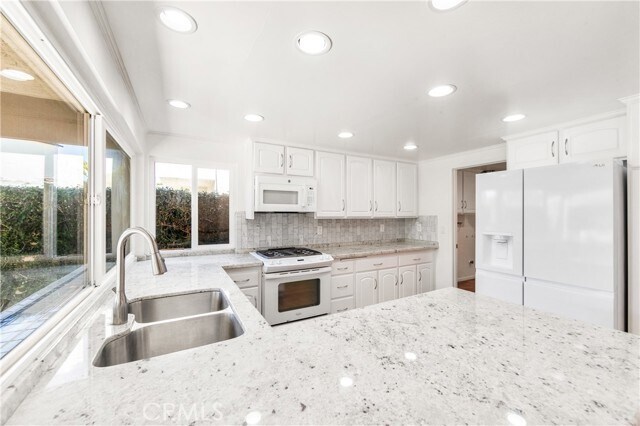 Building Photo - 16293 Wayfarer Ln