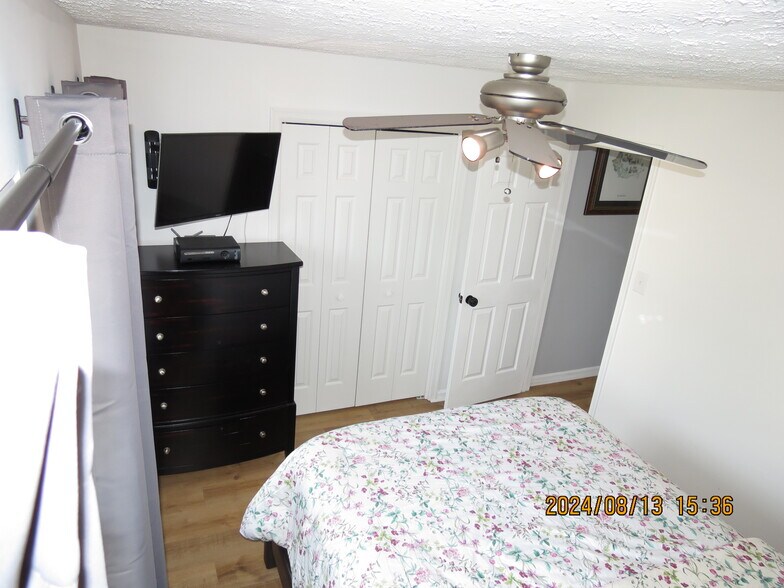 Building Photo - 5011 Jurel Ct