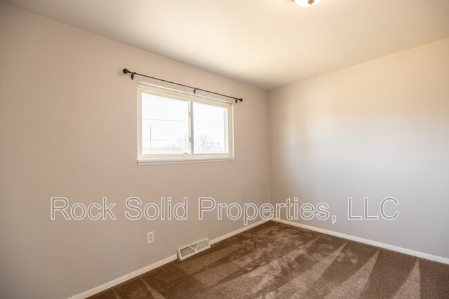 Building Photo - 4709 Windmill Rd