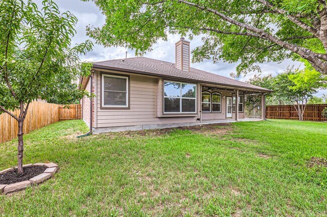 Building Photo - 20321 Wayzata Ct