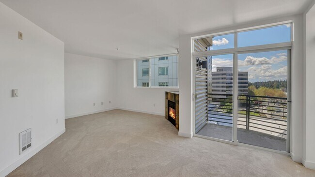 Building Photo - 2bd/1.75ba Bellevue Condo
